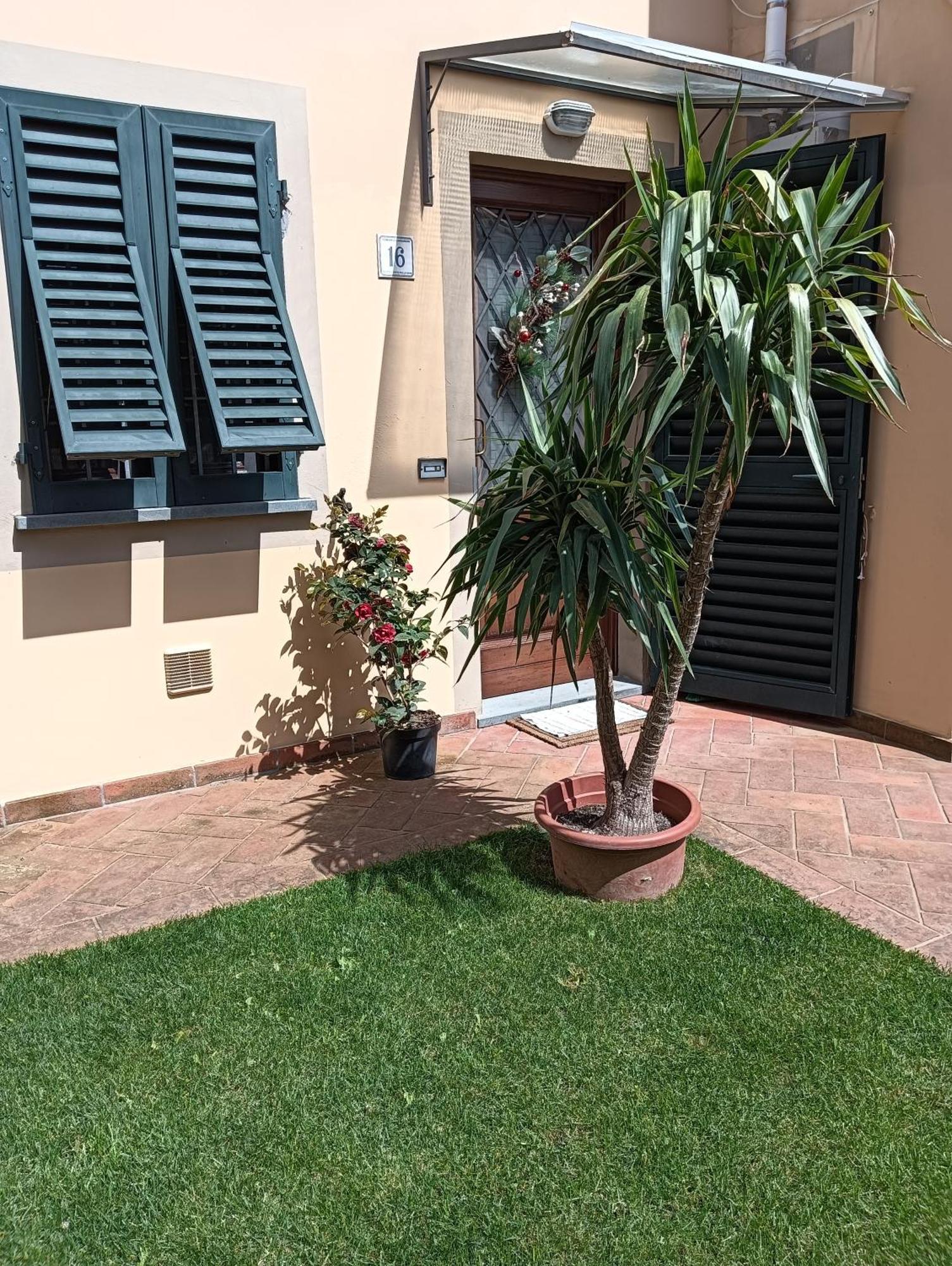 Casa Vacanze Rustico Di Corte Capannori Exteriör bild
