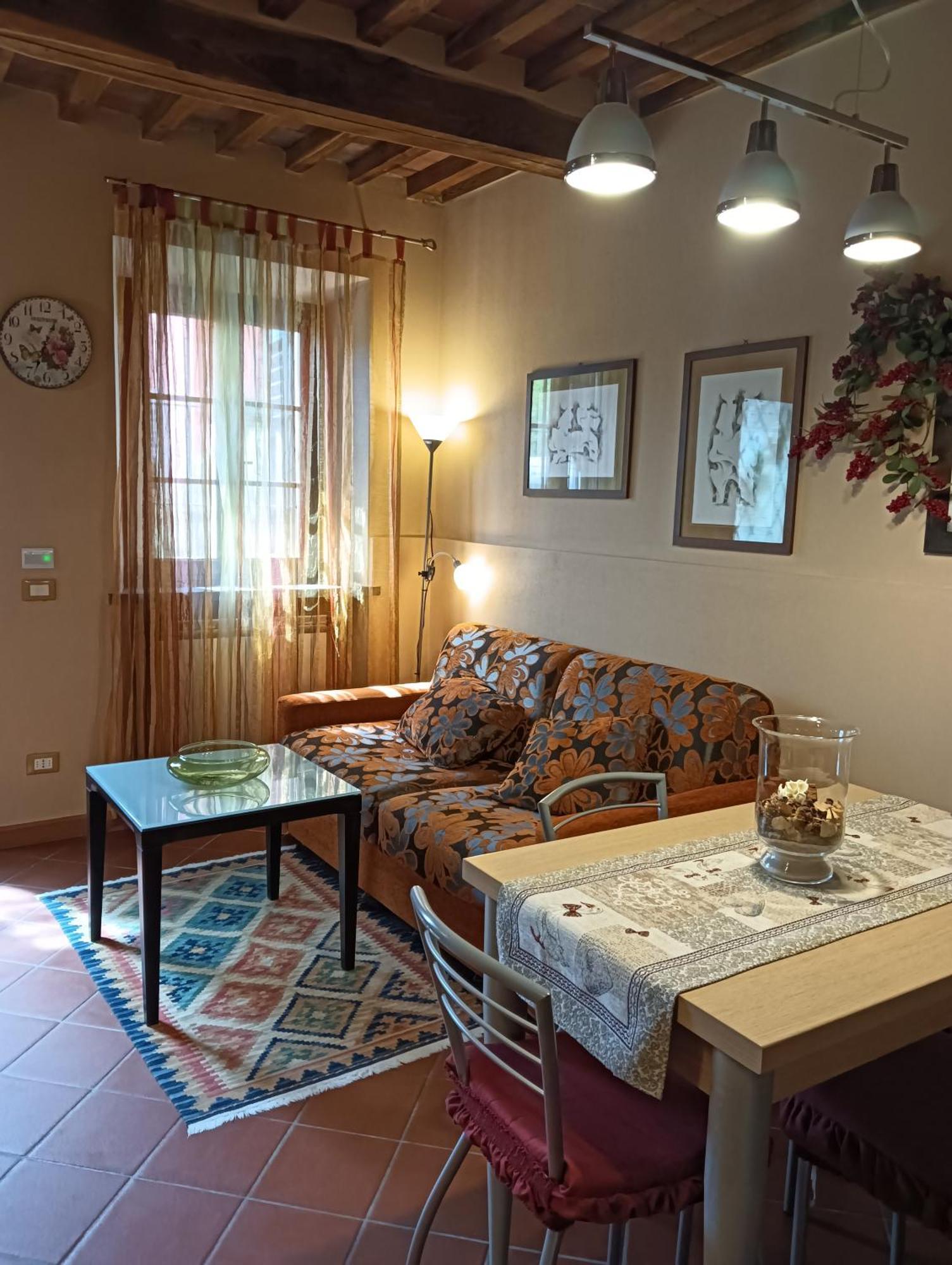 Casa Vacanze Rustico Di Corte Capannori Exteriör bild