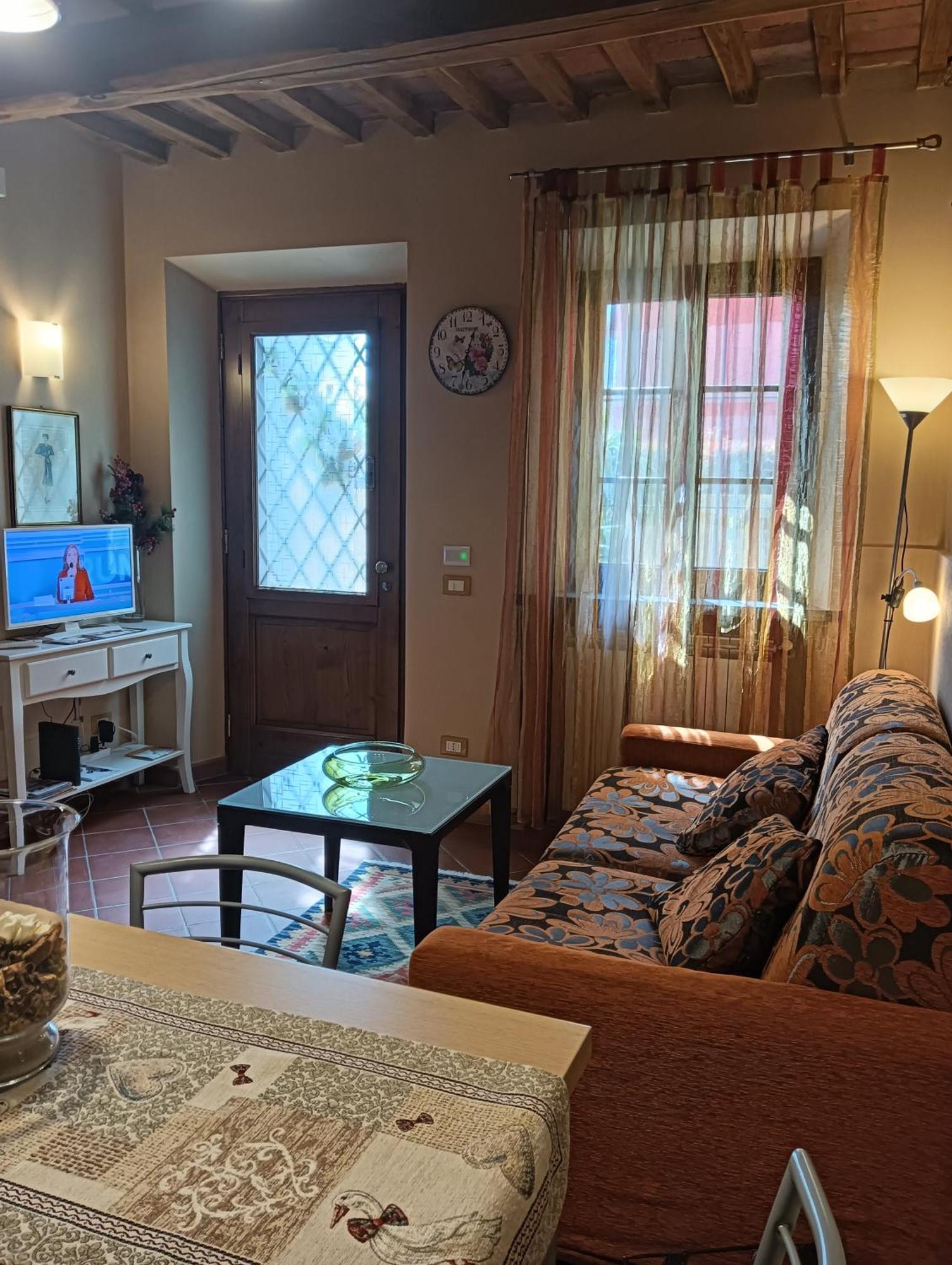 Casa Vacanze Rustico Di Corte Capannori Exteriör bild